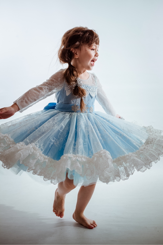 Blue Elsa Long Sleeves Lace Dress