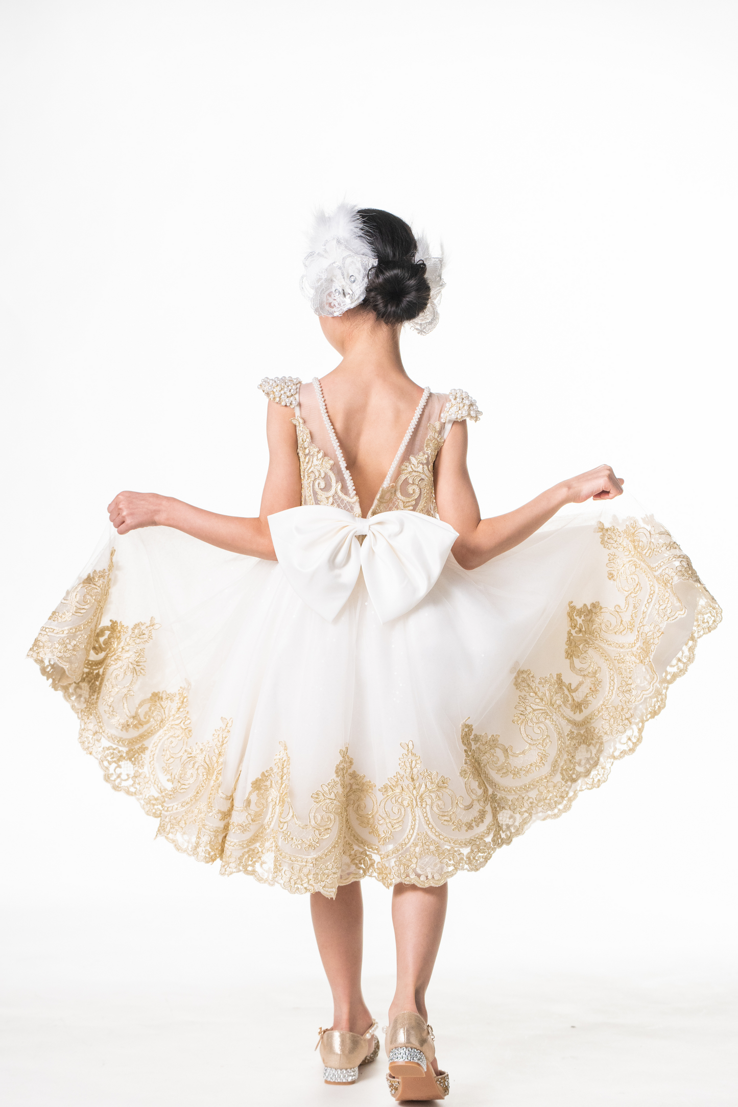 Ready-to-Ship ★ White Swan Gold Lace Dress