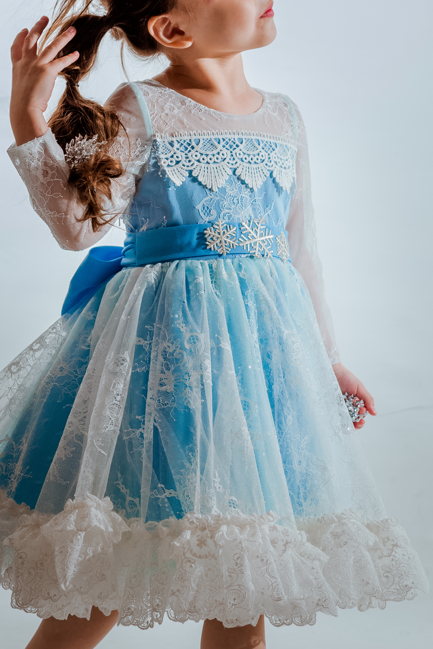 White Elsa Long Sleeves Lace Dress