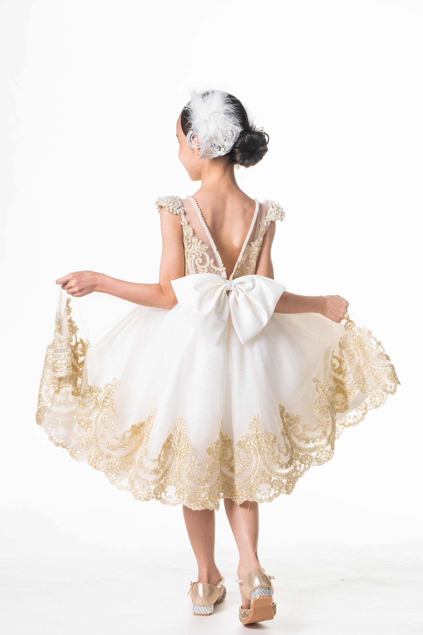 Ready-to-Ship ★ White Swan Gold Lace Dress