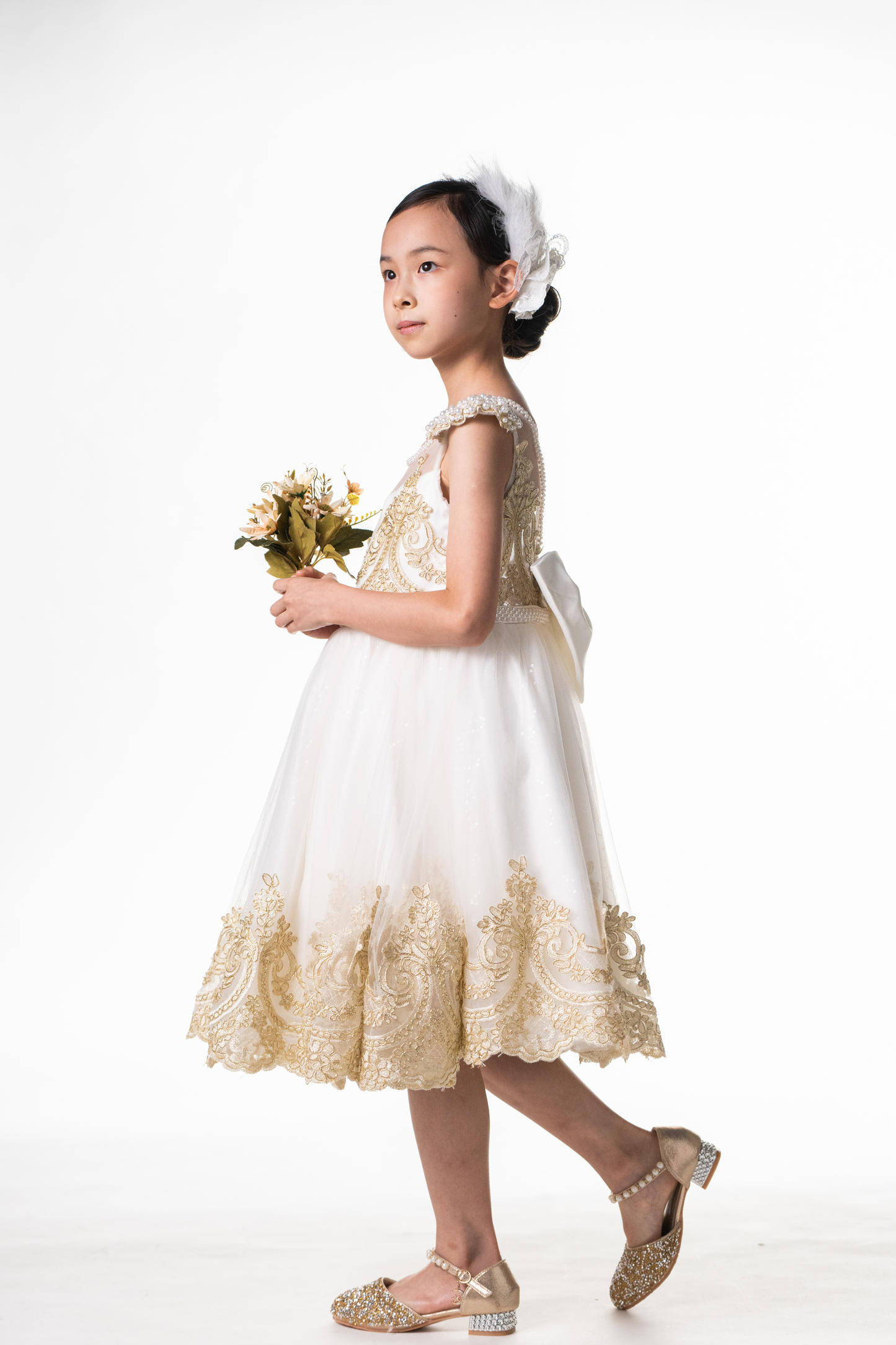 Ready-to-Ship ★ White Swan Gold Lace Dress