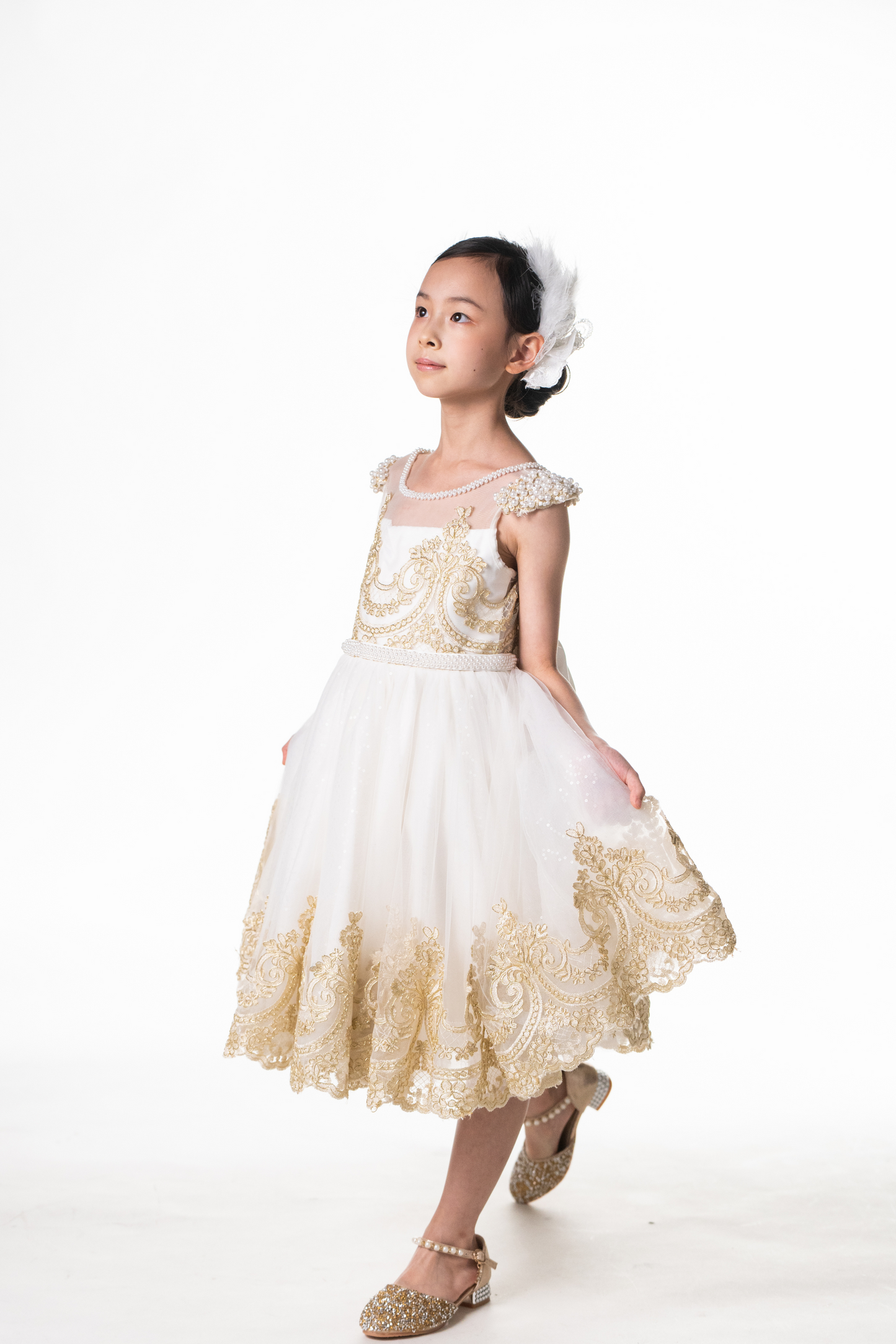 Ready-to-Ship ★ White Swan Gold Lace Dress