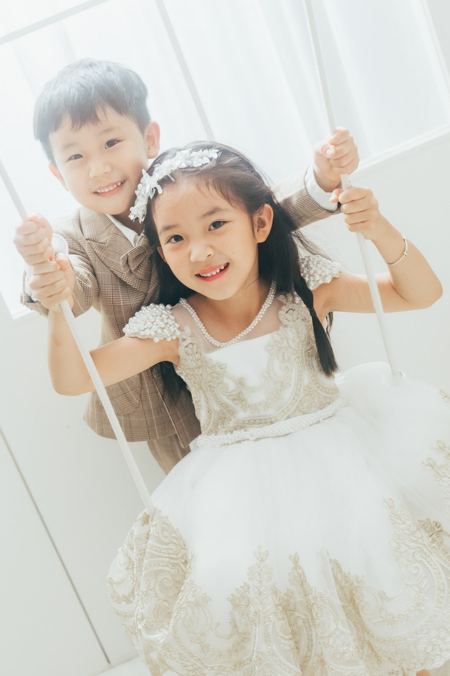 Ready-to-Ship ★ White Swan Gold Lace Dress
