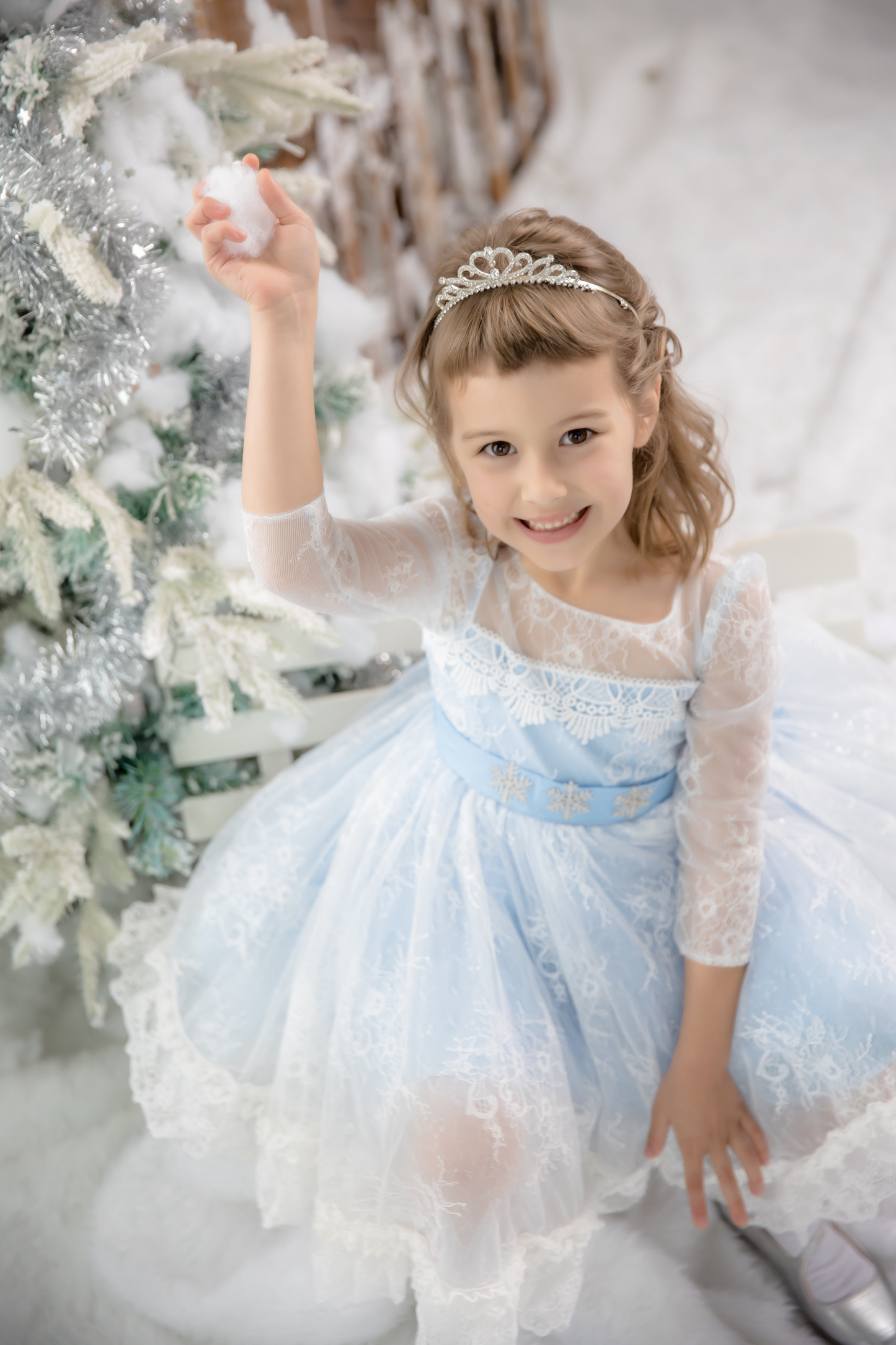 White Elsa Long Sleeves Lace Dress