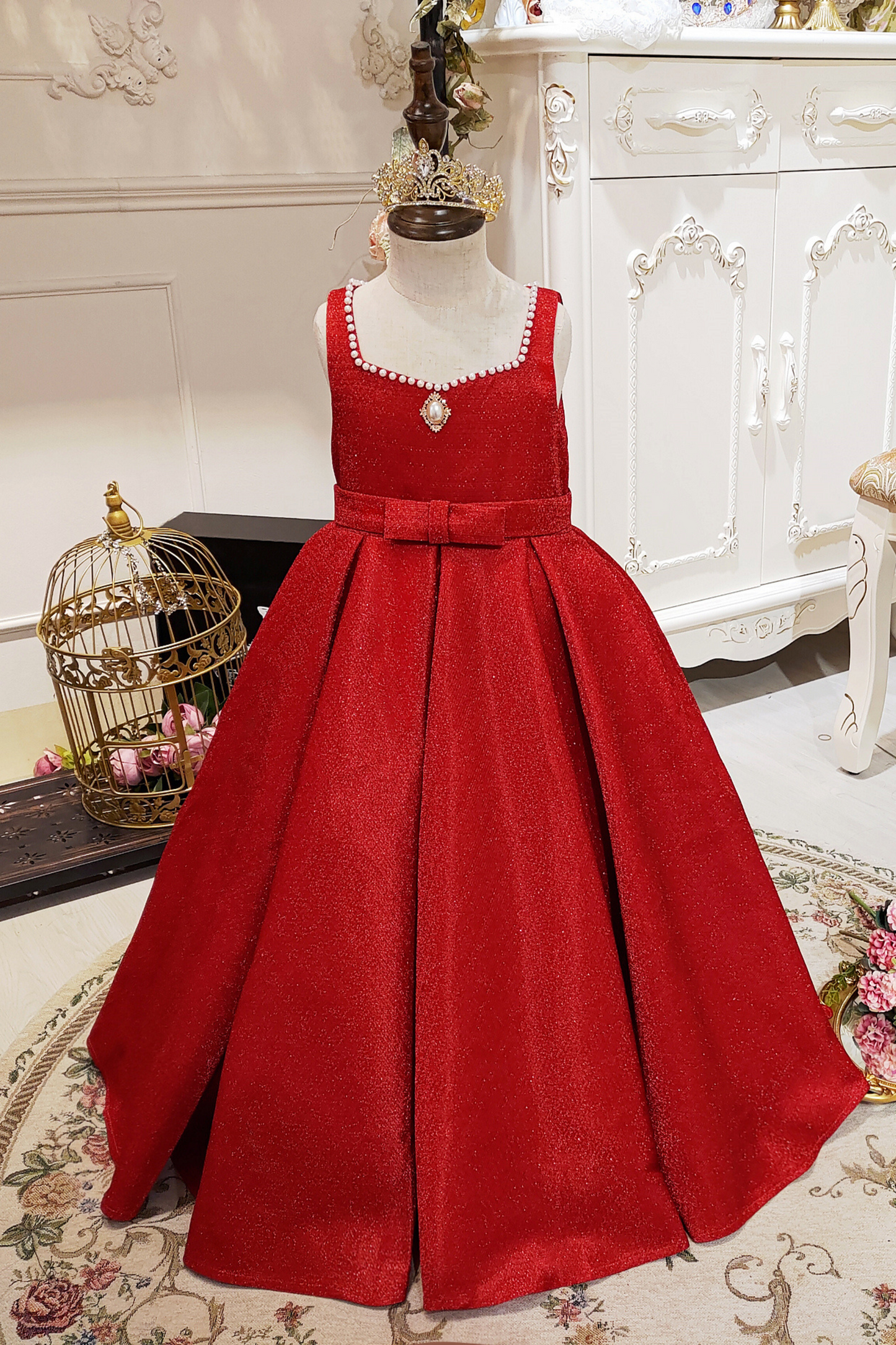 Ready-to-Ship ★ Ruby Red Lurex Gown