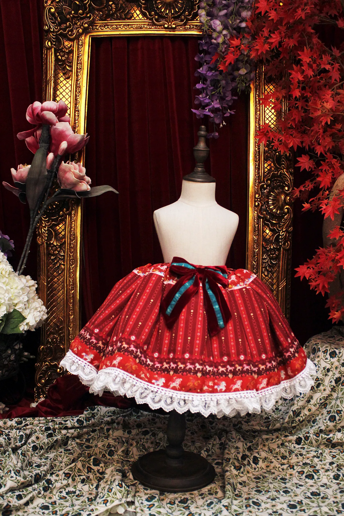 Ready-to-Ship ★ Red Noel ~Christmas Reindeer Cape & Skirt Set~