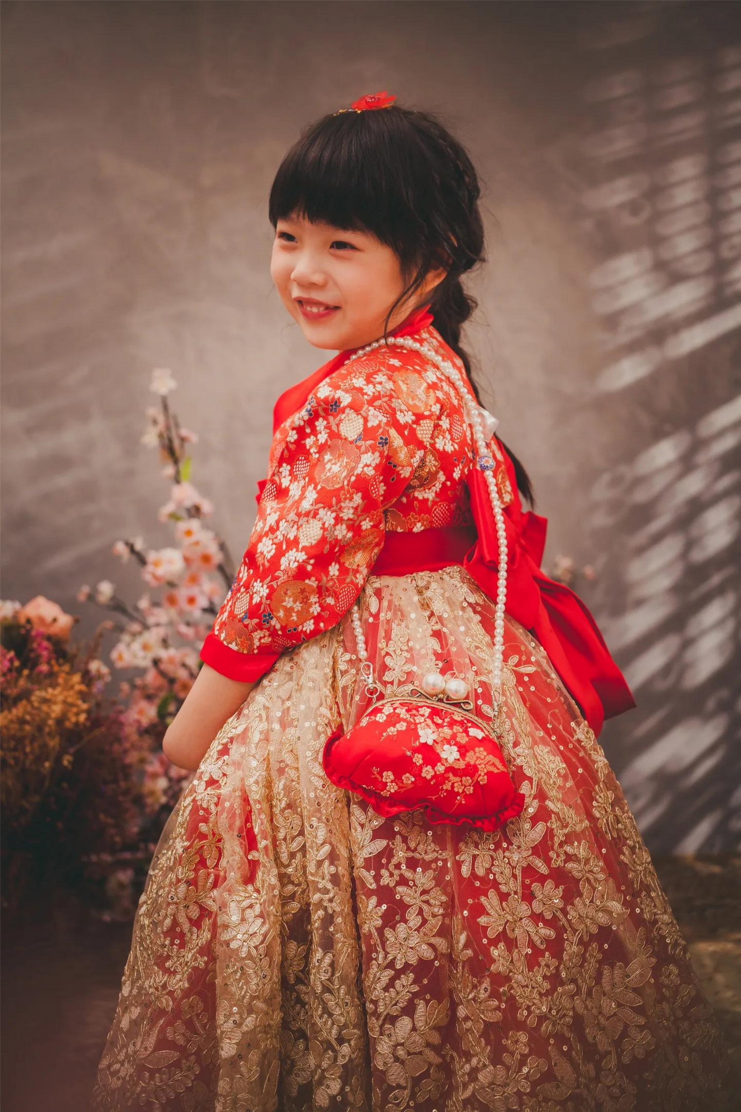 (SOLD OUT) Jade Red & Gold Hanbok Set