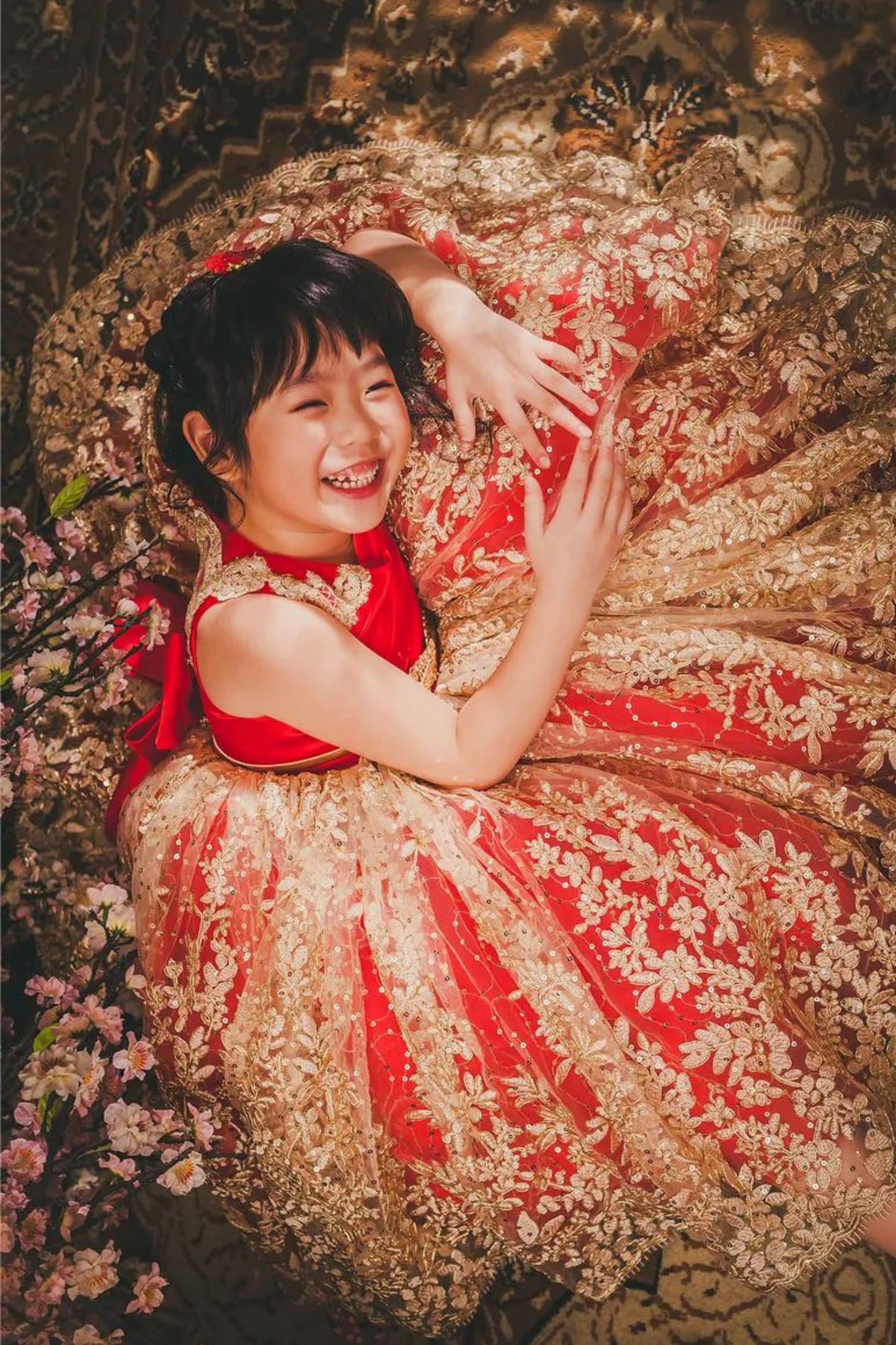 (SOLD OUT) Jade Red & Gold Hanbok Set