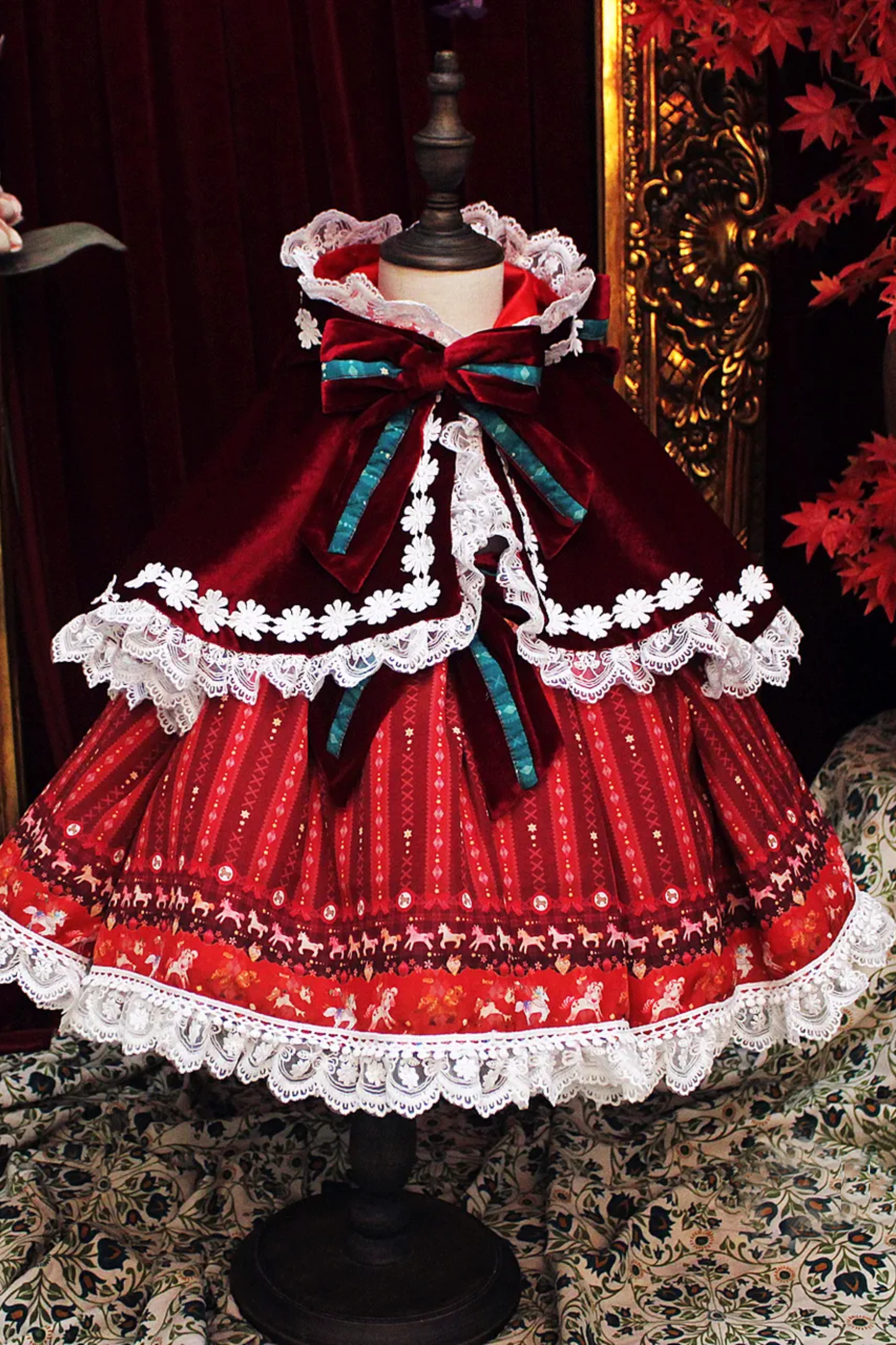 Ready-to-Ship ★ Red Noel ~Christmas Reindeer Cape & Skirt Set~