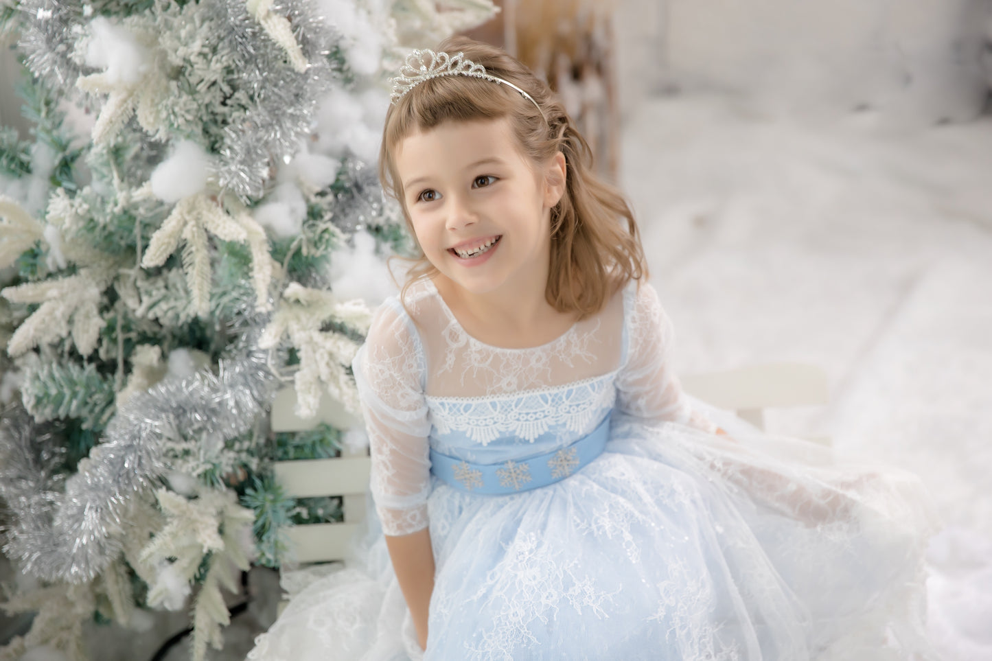 Blue Elsa Long Sleeves Lace Dress