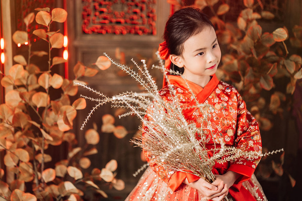 (SOLD OUT) Jade Red & Gold Hanbok Set